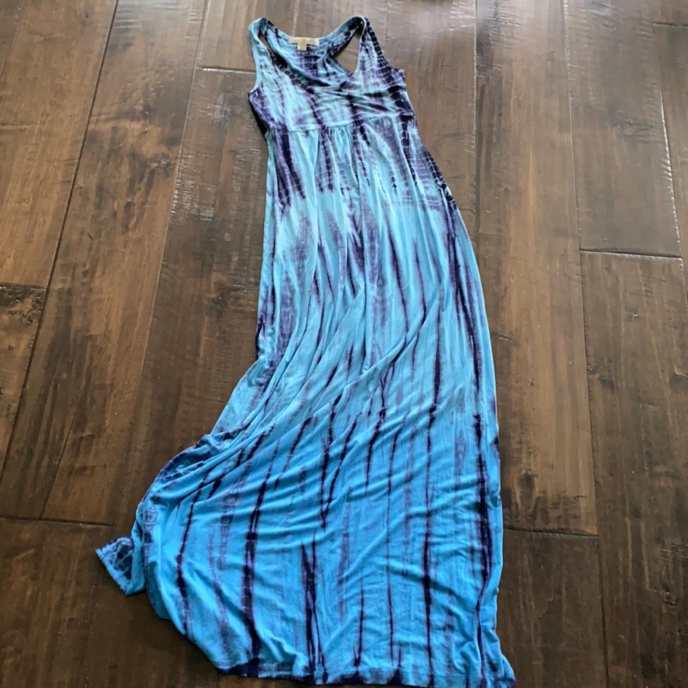 Blue tie dye maxi dress